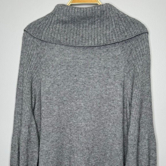 Anthropologie Cowl Neck Sweater Size Large Petite Gray‎ Relaxed Cozy Minimalist - Picture 8 of 12